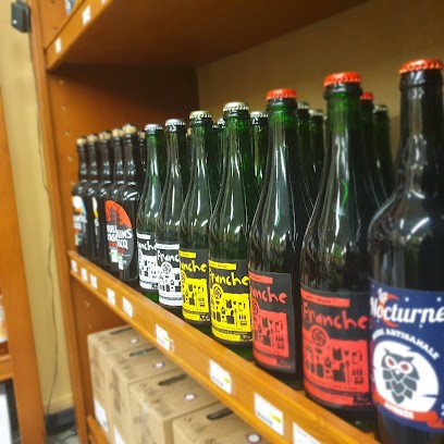 L’écorce et le noyau, Magasin Bio à Champagnole