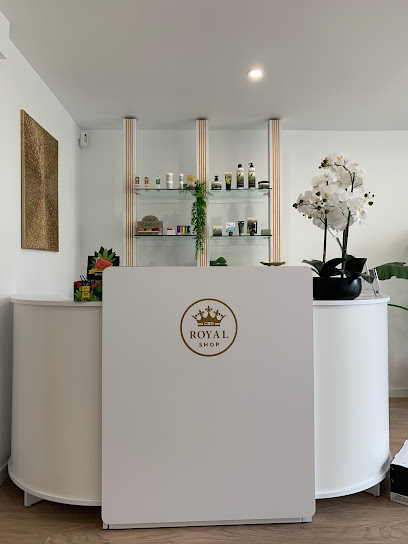 Royal Shop Cbd, Magasin Bio à Sainte-Marie-aux-Chênes